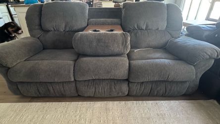 Comfortable Great Condition Love Seat Couch Sofa with Recliners