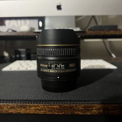  Ikon 10.5mm Fisheye Lens