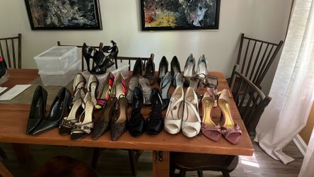 Women’s Shoes size 8