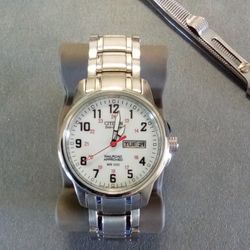 Mens Citizen Eco-Drive Watch 