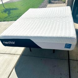 Like New Nectar Memory Foam Mattress