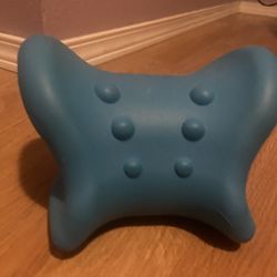 Restcloud Cervical Neck Traction Pillow – Great Condition