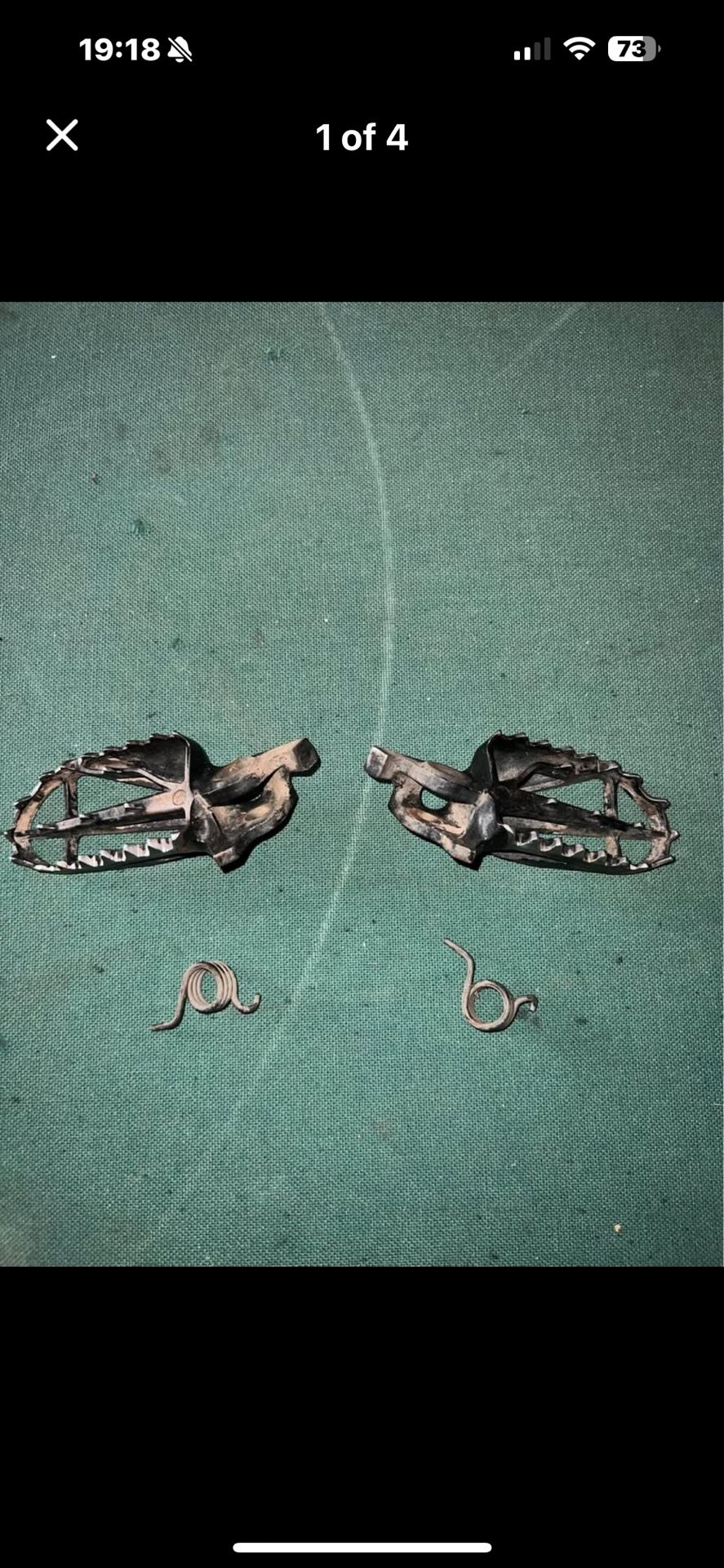 2005 Honda CRF450R Foot Pegs With Springs