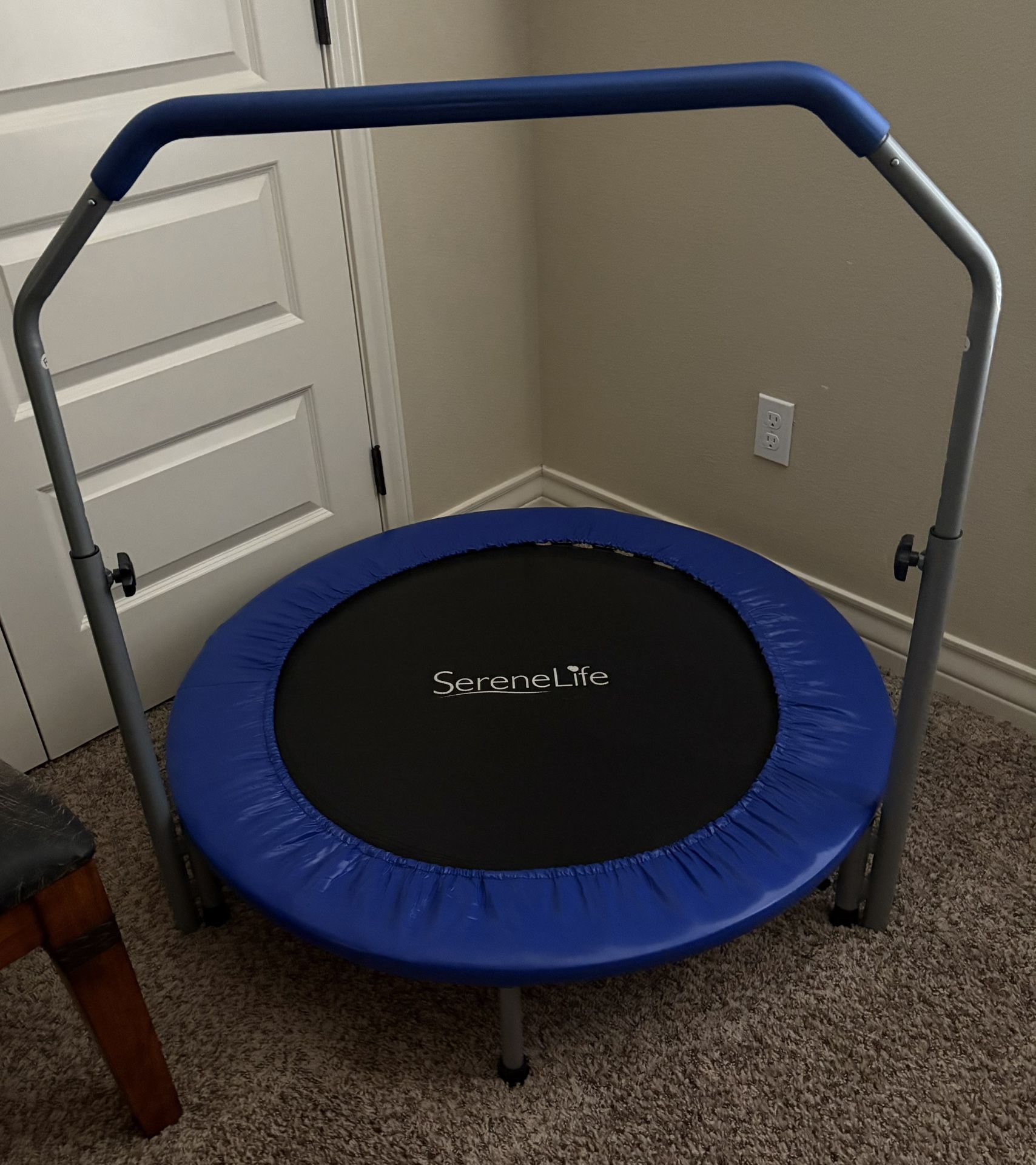Trampoline With Handle