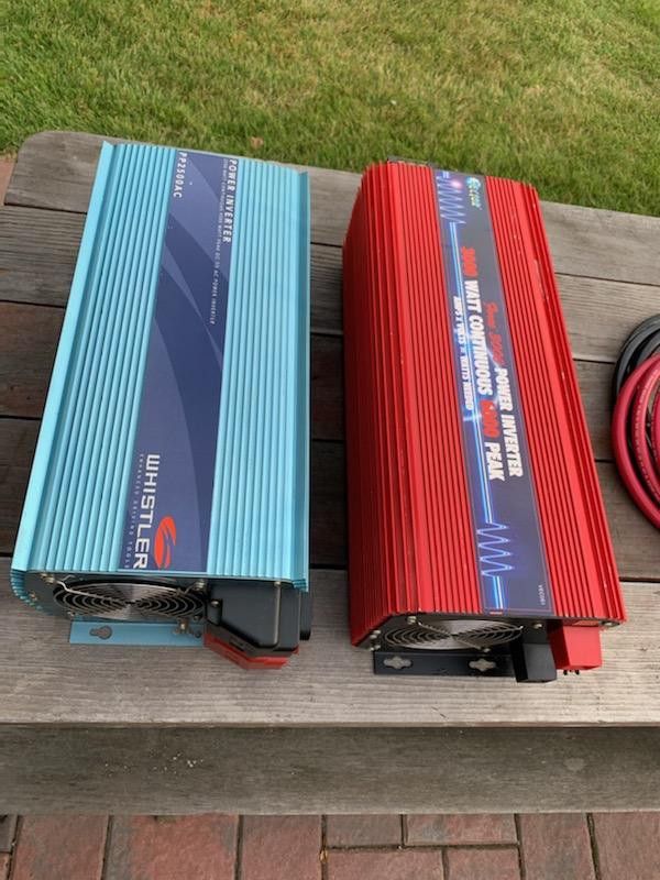 One whistler pp2500ac 2500 power inverter one vector 3000 watt inverter four 10 foot anchor marine grade 1/0 600v cables. Look real good untested woul