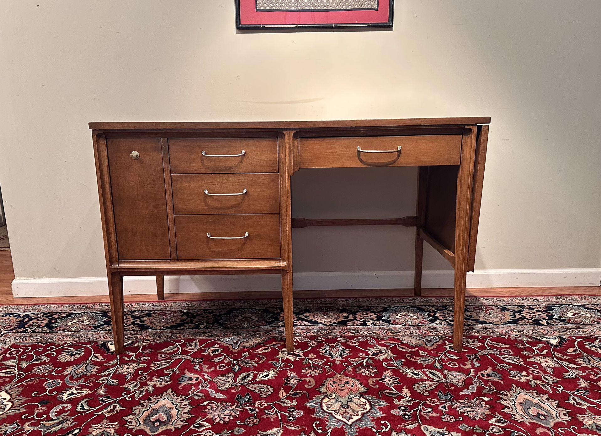 Mid Century Modern Desk By Broyhill