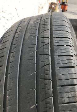 235/60/18