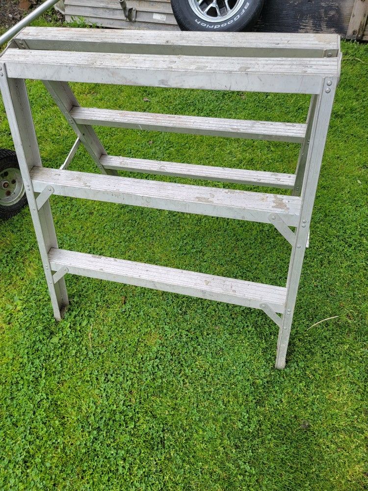 Falcon Ladder