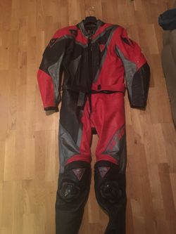 Dainese T3 2-piece motorcycle suit size 54
