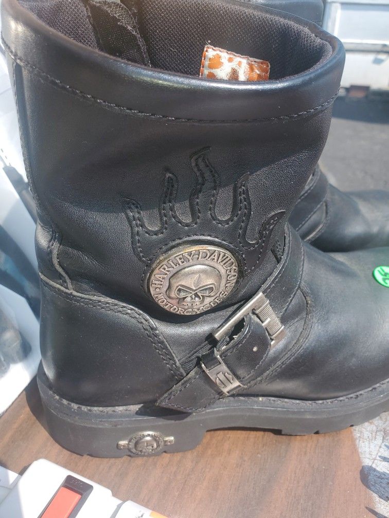 Ladys Harley Boots