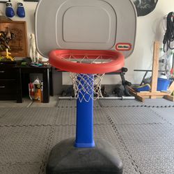 Little Tykes Basketball Hoop