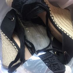 Connee Wedges, Size 8.5