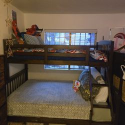 Bunk bed Full Over Twin