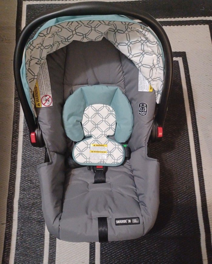 Free Graco Infant Car Seat- Gentle Used, Given By Grace.