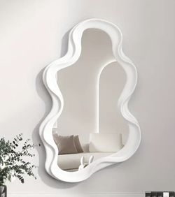 Fancy Wall Mirror 