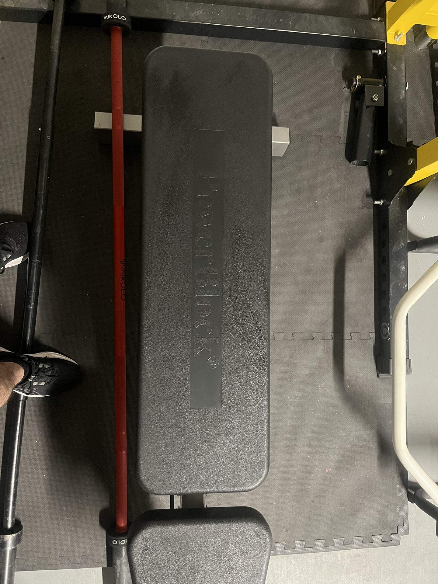Weight Bench