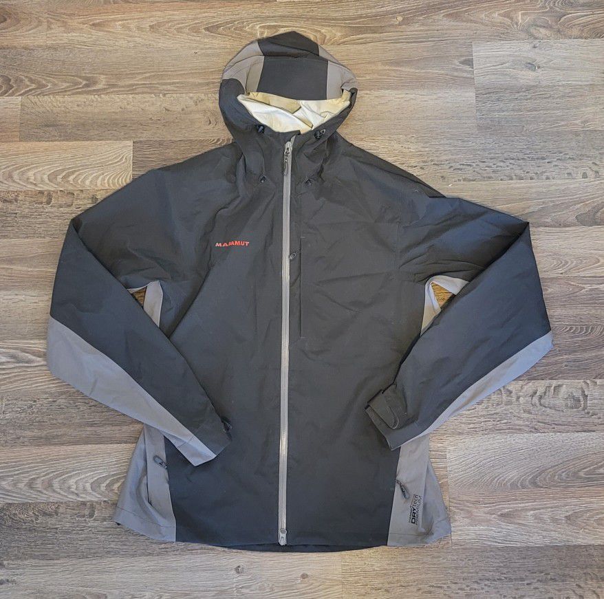 Men's "Mammut" windbreaker jacket, drytech premium. Size XL 