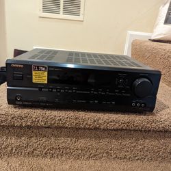 Onkyo TX-SR504 Receiver