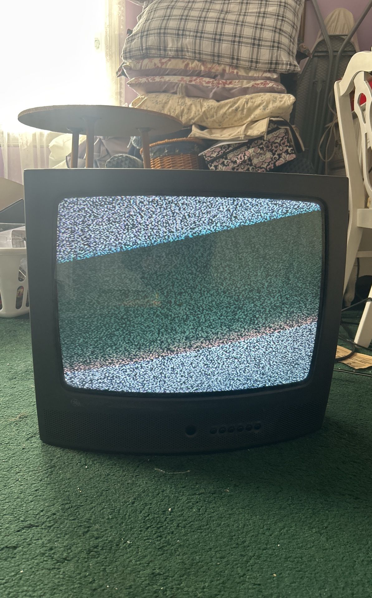 16.75 inch x 12.5 inch 1997 TV (still works) Television