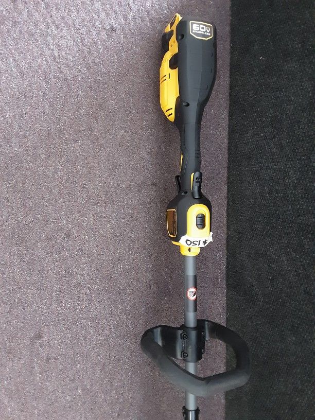 DEWALT FLEXVOLT 60-Volt MAX Lithium- Ion Electric Cordless Attachment Capable String Trimmer(Tool-Only)$150 like new conditions