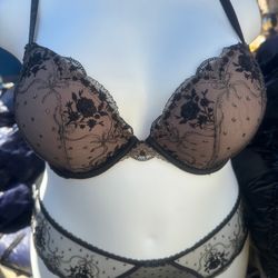 Victor’s secret Very Sexy Set 38c Xl Panty
