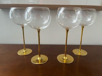 Set of 4 Etched Wine Glasses with Gold Stems