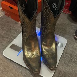 Women Size 10 Cowgirl Boots