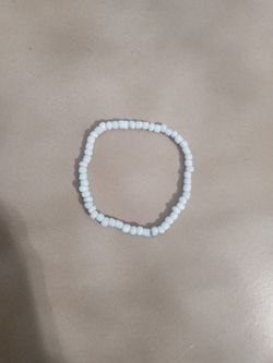 White bead bracelet