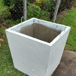 Concrete Flower Pot 
