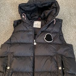 Moncler Vest 