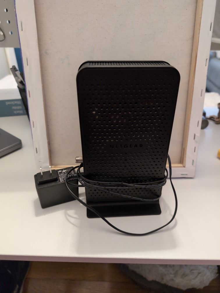 Netgear C3000 Cable Modem And Wifi Router