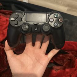 playstation 4 controller