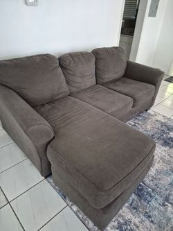 Sectional couch
