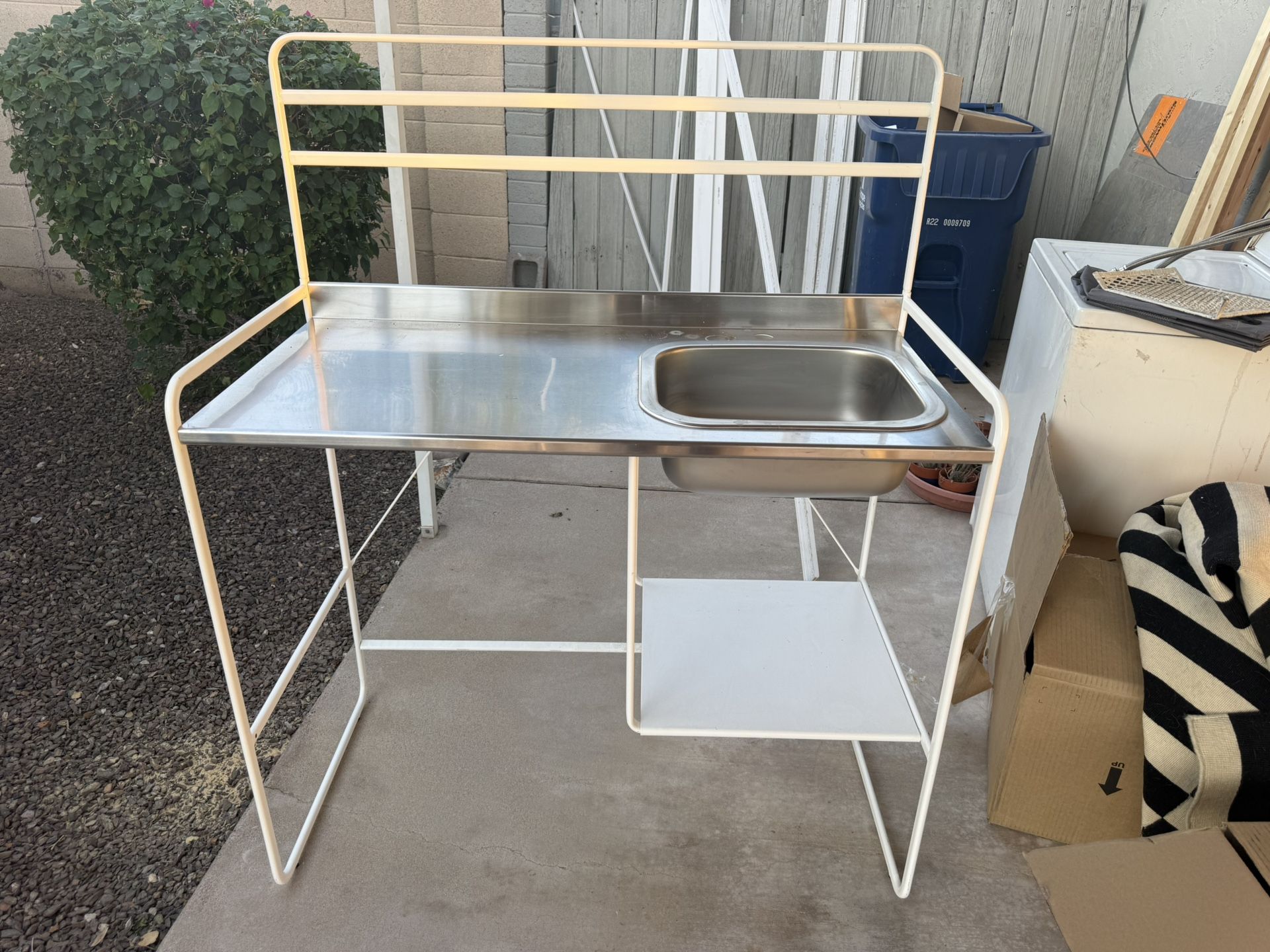 Minicucina IKEA SUNNERSTA Kitchenette