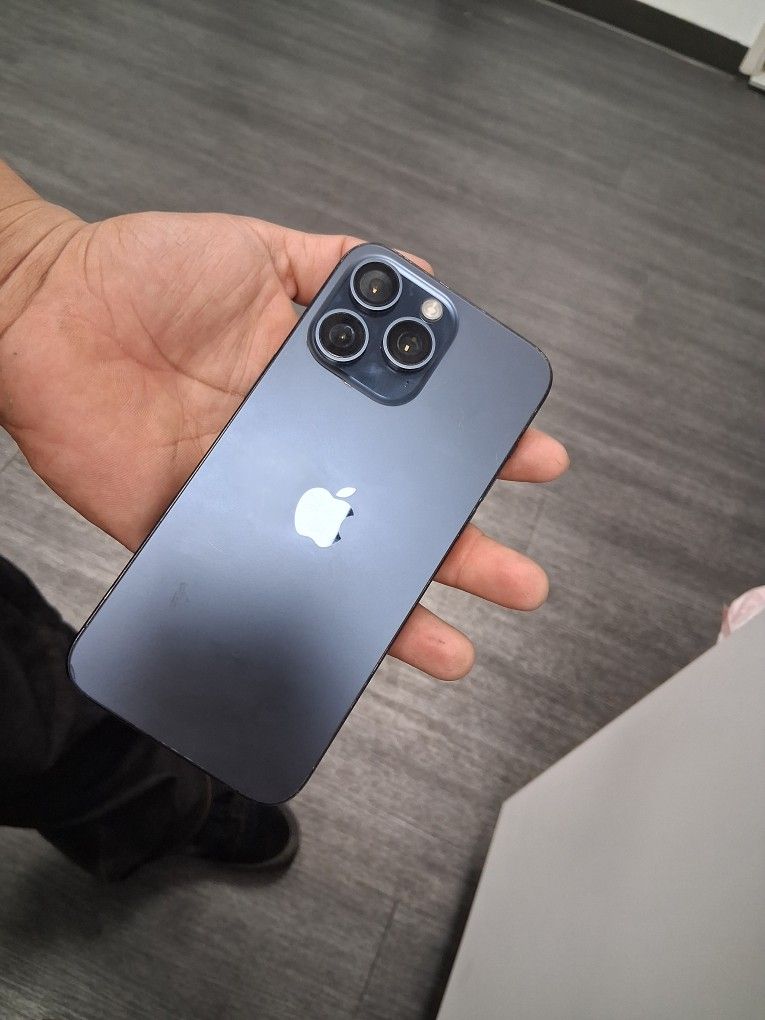 IPhone Pro Max 15