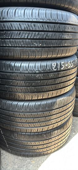 Set Of Tires (4) 215-55-17 Kumho
