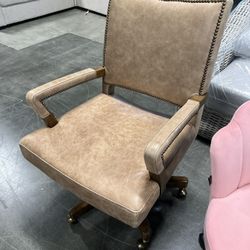 Brown Leather Office Chair - FURNITURE SALE🔥