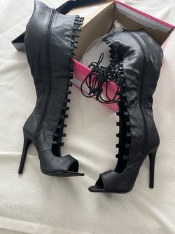 Ladies Black Boots Size 7