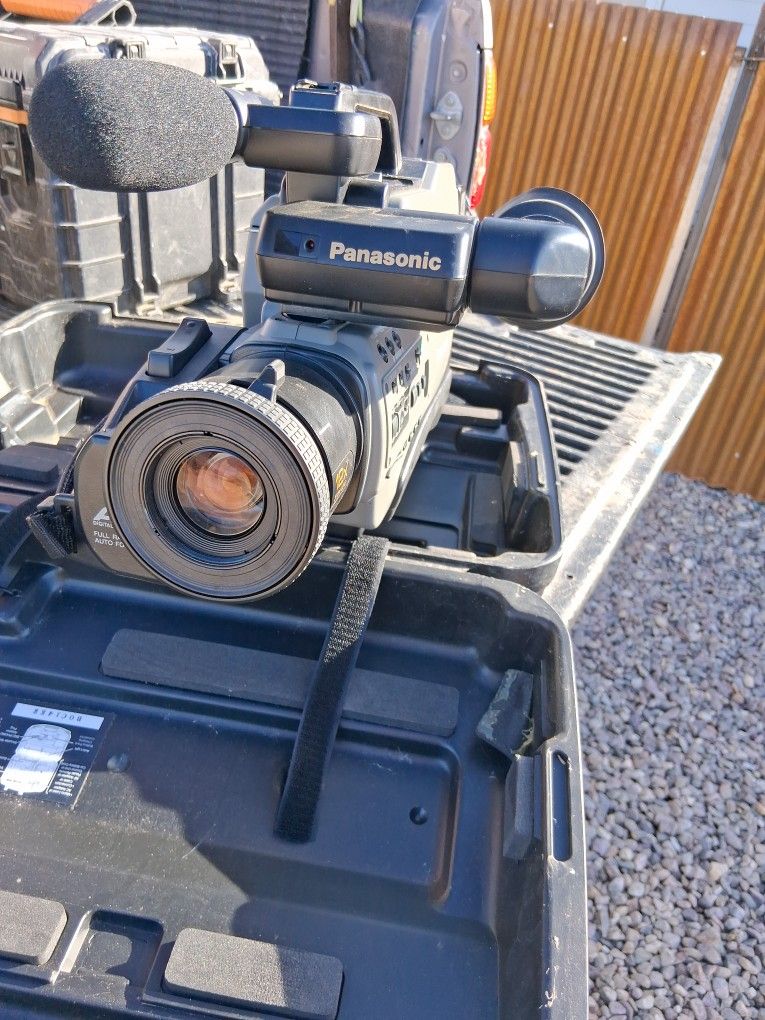Panasonic s v h s camcordervery Nice Condition