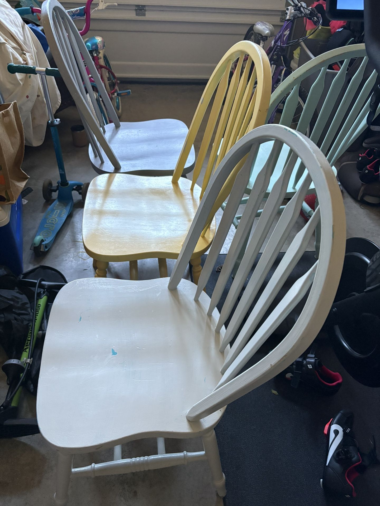 4 Chairs