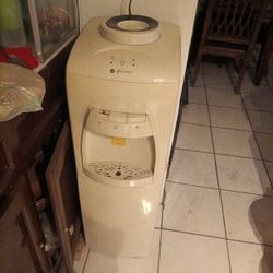 Porta Garrafón De Agua