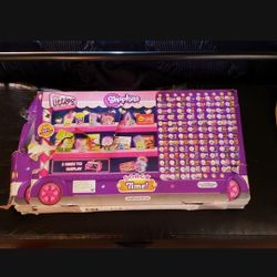 SHOPKINS 200 PIECES GLOW IN THE BOX