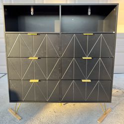 Dresser with 6 Drawers