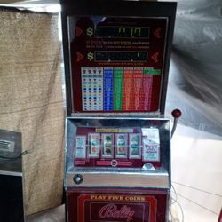 1980 Slot Machine