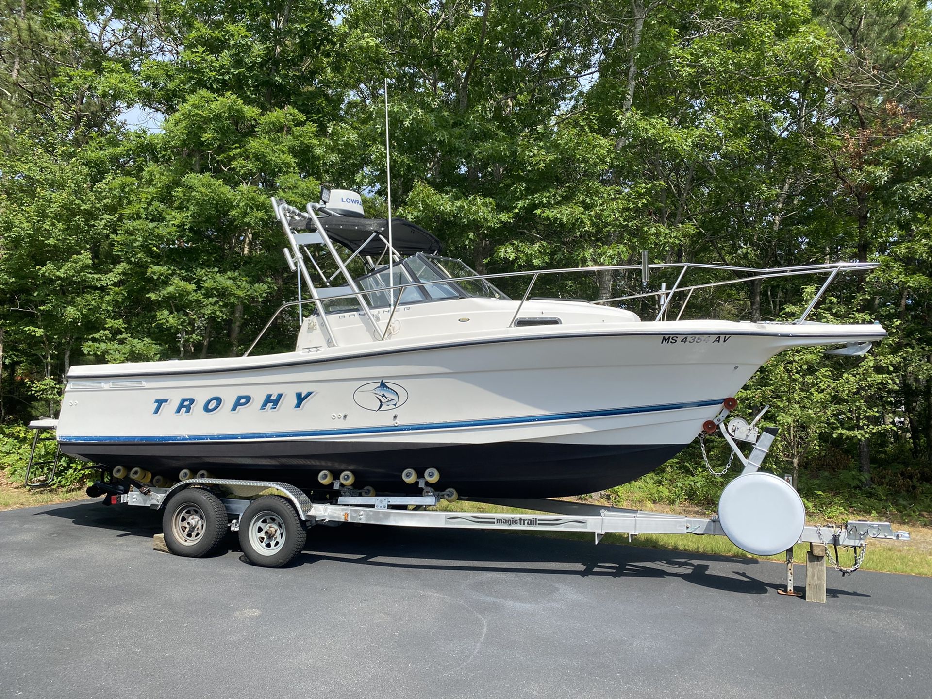 Trophy 2352 ( final price reduction)