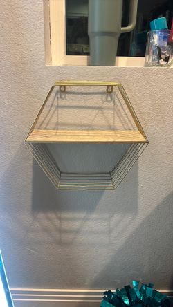 Hanging shelf