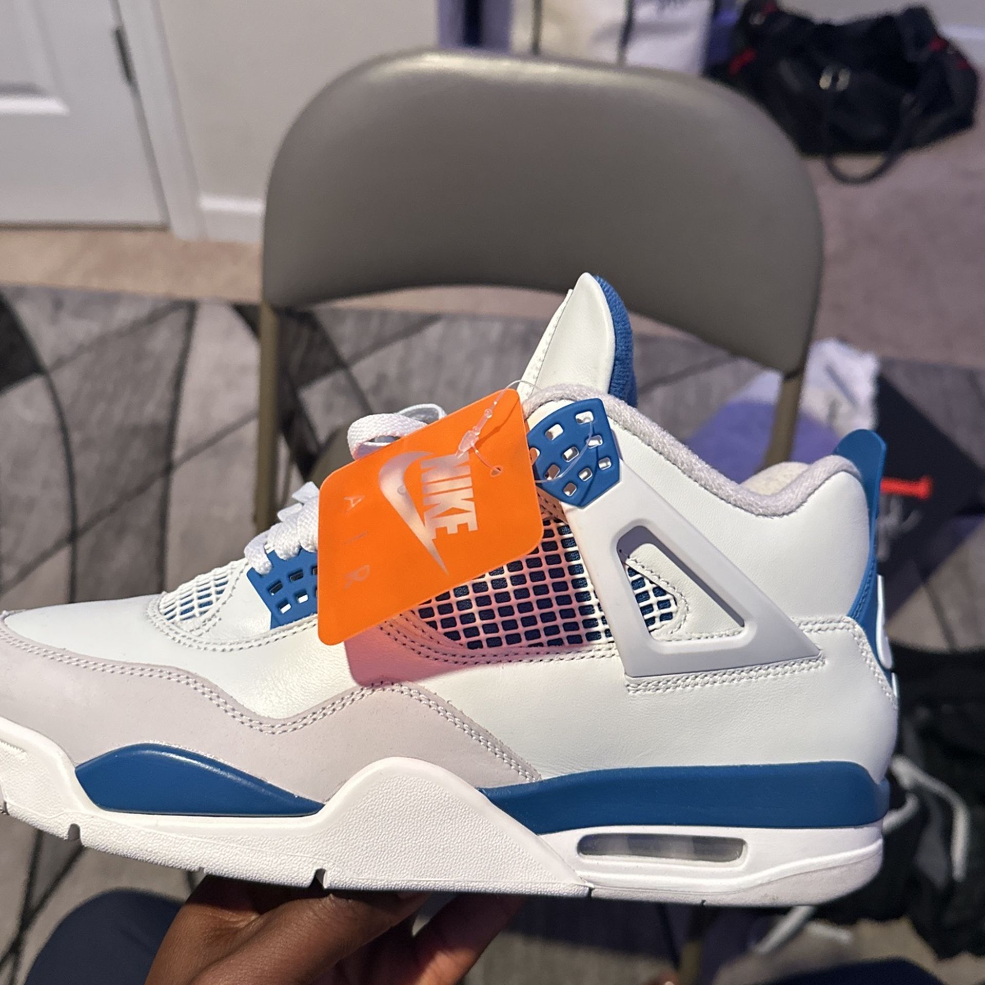 Jordan 4 Retro Military blue