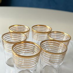 Shot Glass With Gold Detail 