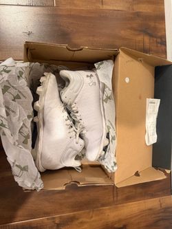 Under Armour Football Cleats-Size 8