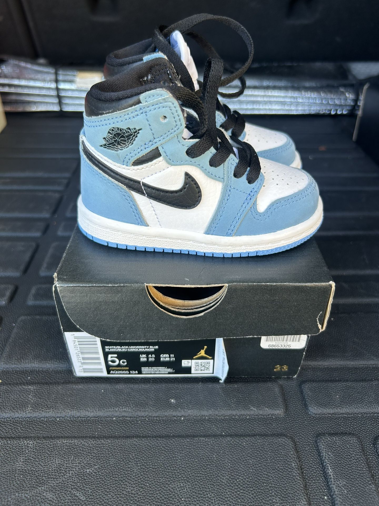 Infant Jordan 1